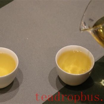 Tea bears its own elegance; myriad varieties are imbued with spiritual grace.