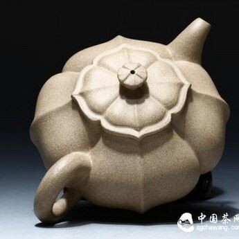 How Yixing Teapots Influence the Taste of Tea