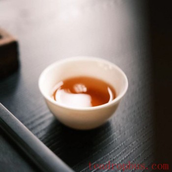 The Winter Solstice is as Grand as the New Year, Savor Tea that is "Warm," "Smooth," and "Moistening"
