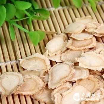 The Benefits of Drinking American Ginseng Soaked in Water
