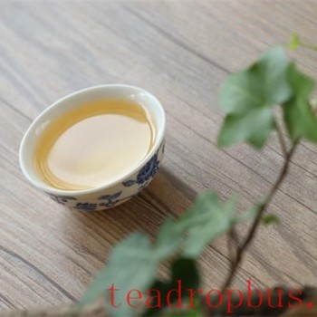 The Three Lives of Tea, a Gift from Nature