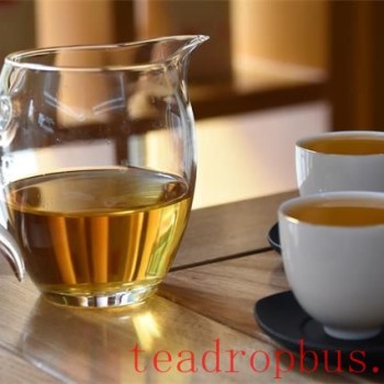 How to Make Lemon Black Tea Without Bitterness