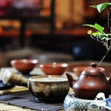 Drink Some "Black" Tea in Winter