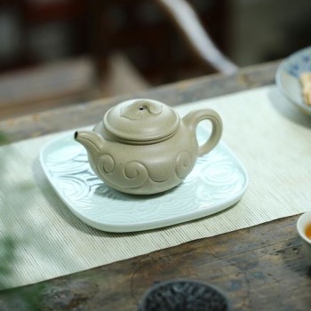 What-s the Difference Between a Novice and an Experienced Player in Enjoying Purple Clay Teapots?