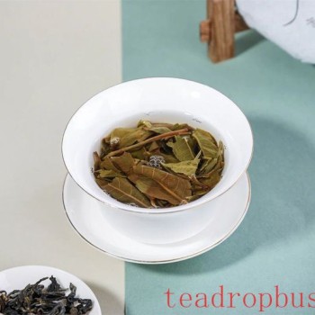 Is a reddish hue in the tea leaves a sign of good tea?