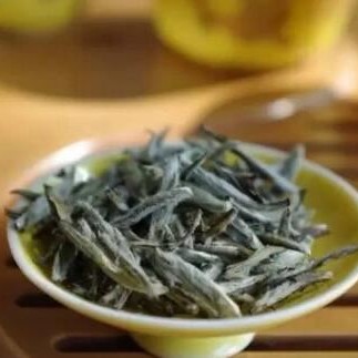 The Benefits and Effects of White Tea?