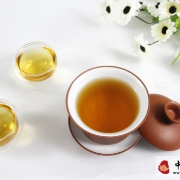 How to Store Black Tea