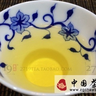 The Simpler, The More Complicated – About White Tea