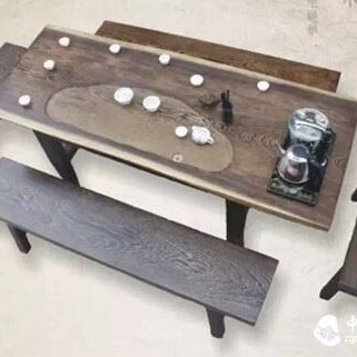 What are the considerations for placing a tea table?