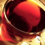 People with Cold Constitution Can Drink Black Tea and Dark Tea in Winter