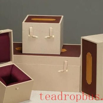 Yixing Clay Teapots: If Not in Use for a Long Time, Do Not Store Them in Velvet Boxes!