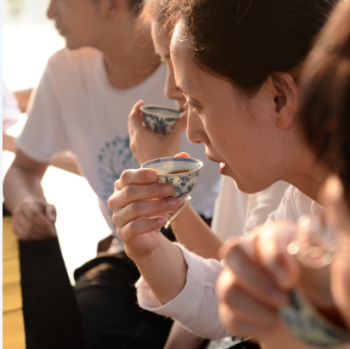 The Aroma of Pu-erh Tea: Refreshing and Heartwarming