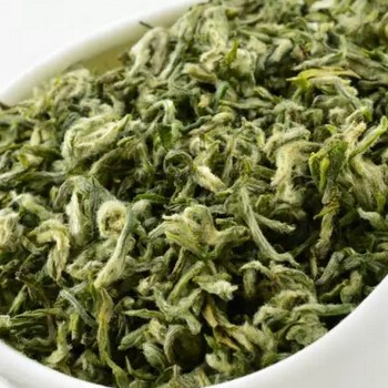 Is More Tea Fuzz on Tea Leaves Good?