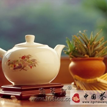 How to Drink and Store Pu-erh Tea in Summer