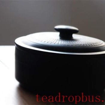 Puer Tea Home Storage Guide: Clean, Shaded, Moisture-Proof, and Odorless