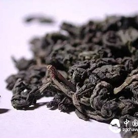 Tea Stored Too Long? How to Handle and Brew Aged Tea.