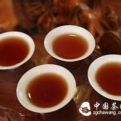 Introduction to the Liquor Color and Aroma of Aged Dark Tea