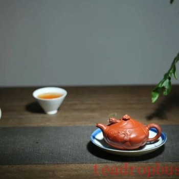 Why is the Red Clay Teapot the Best for Brewing Tieguanyin?