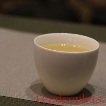 Can you drink tea if you have COVID-19?