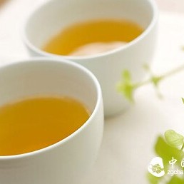 Never Drink Tea at These 4 Times