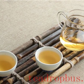 The Core Processes of Sheng Pu-er and Shou Pu-er