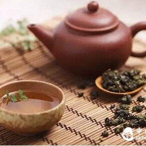 People with Poor Stomach Should Drink Less of This Tea: 4 Bad Habits That Harm the Intestines