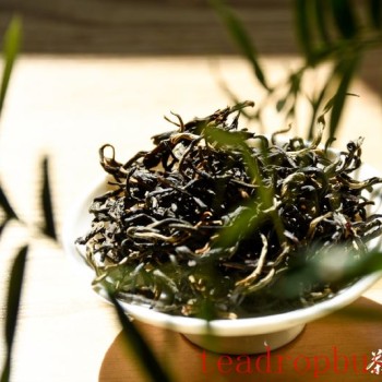 Rejuvenate Your Complexion? Boost Yang Qi? Unveiling the Health Benefits of Black Tea
