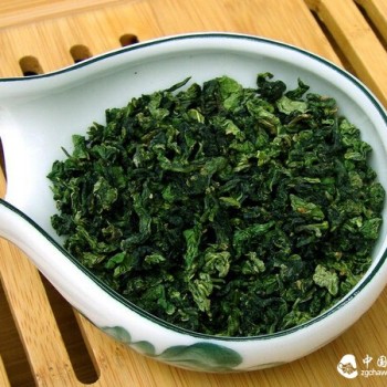 6 Tips to Identify Premium Tieguanyin Tea