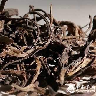How to Master the Water Temperature for Brewing Pu-erh Tea