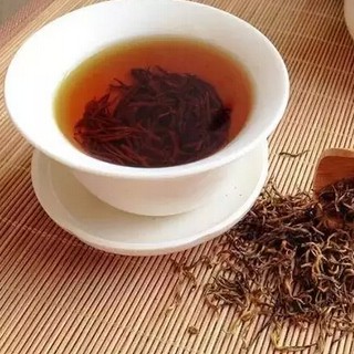 Feeling Sleepy at Work! Choose a Refreshing Herbal Tea