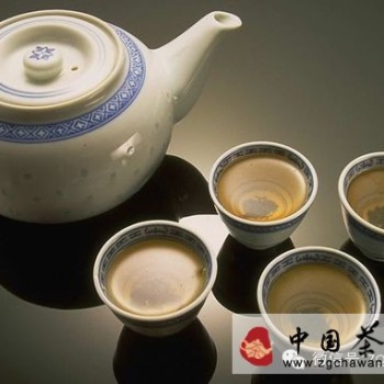 Tea Stains Contain Heavy Metals Harmful to Health