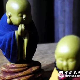 When Drinking Tea, You Need a Tea Pet to Keep You Company