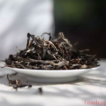 How to Perfectly Brew Bulang Ancient Tree Tea?