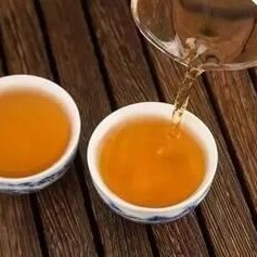It-s Time to Change: Ten Bad Habits When Drinking Tea