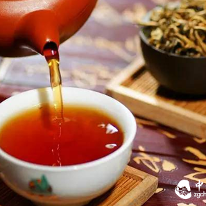 【Tea Journey】Rainy Day, Let's Have a Pot of Warm Dianhong Tea
