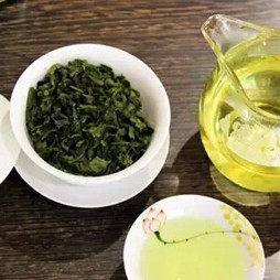 What are the specific aroma types of Tieguanyin tea?