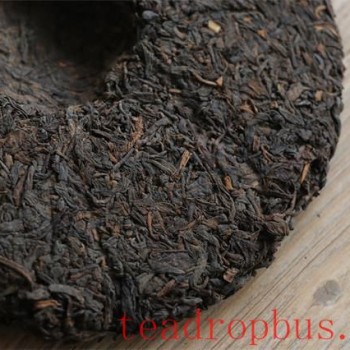 Misconceptions about Tea: &quot;The Older, the Better Aroma&quot; Doesn-t Apply to All Types of Tea!