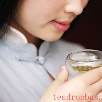 Living in Harmony with Time: Three Cups of Tea a Day