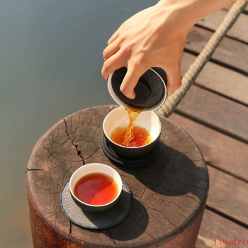 Understanding the Double-Wall Tea Infuser Cup, a New Favorite in Modern Tea Culture