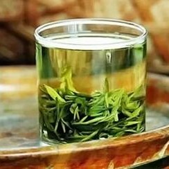 The Benefits and Brewing Methods of Longjing Tea!