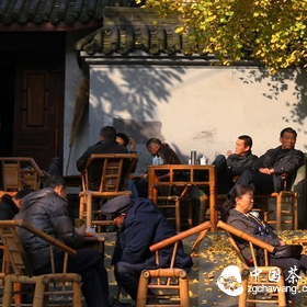 Middle-aged and elderly people who regularly drink oolong tea may improve hearing
