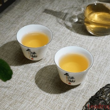 Puer Raw Tea: How to Enjoy This Aged and Richly Flavored Infusion