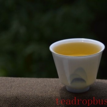 How to Distinguish Aged Pu-er Tea?