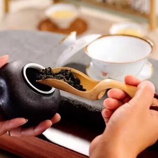 Teach You the Correct Way to Take Tea