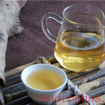 Does Drinking Tea Make You Gain Weight? What Are the Benefits of Regular Tea Consumption?