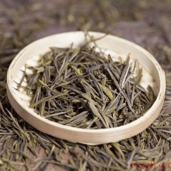 How to Properly Enjoy Fuding White Tea?