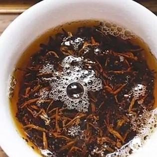 Can the foam in tea be consumed?