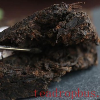 Puer Tea-s Aged Charm: How to Savor It? The Answer Lies Here!
