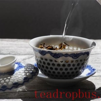 The Three Ways of Tea: Washing, Airing, and Moistening