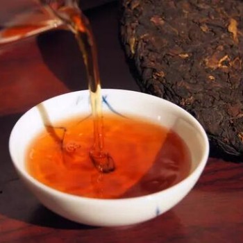 In Winter, Drink Black Tea for a Stomach Ache
